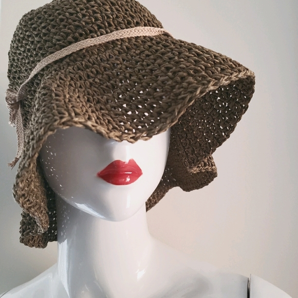 RAFFAELLO BETTINI HAT - Picture 3 of 9
